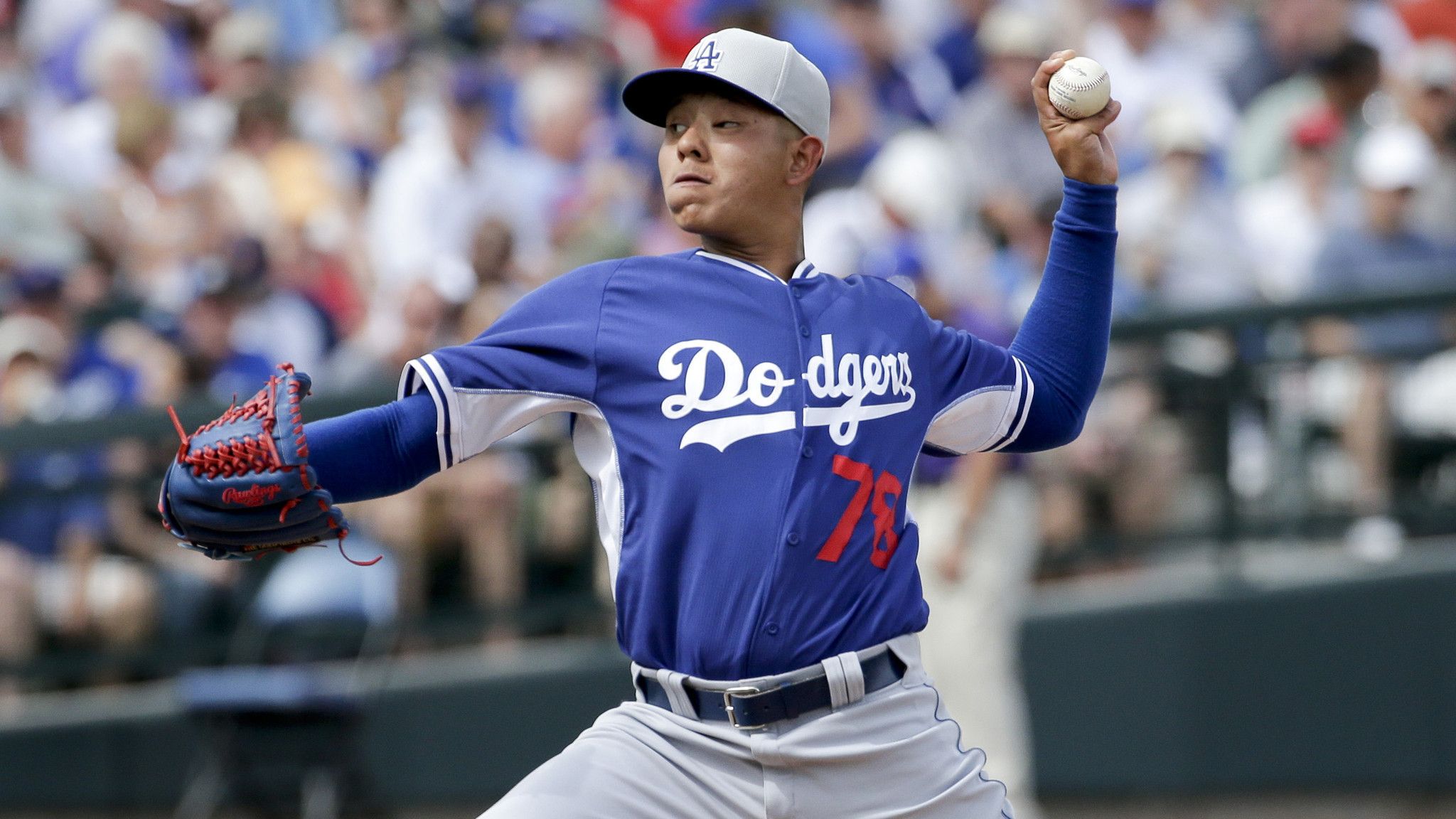 2048x1152 Let Julio Urias Pitch!