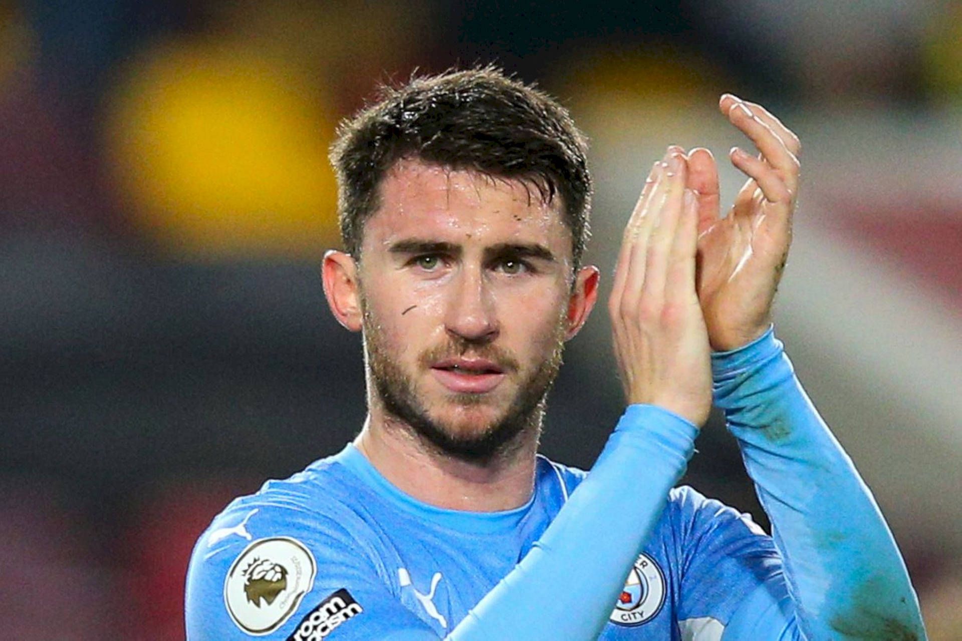 1920x1280 Download Aymeric Laporte Clapping His Hands Wallpaper