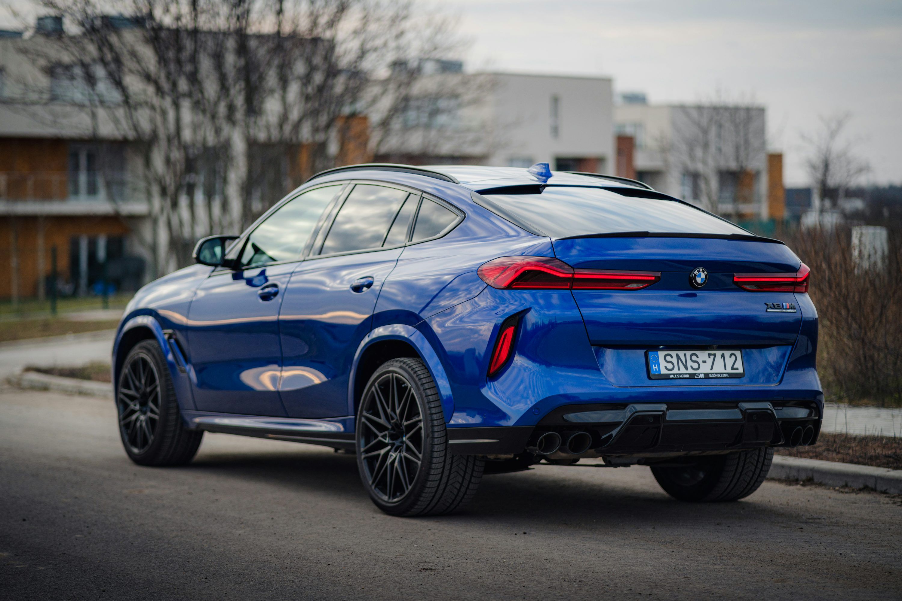 3000x2001 Bmw X6 Picture. Download Free Image