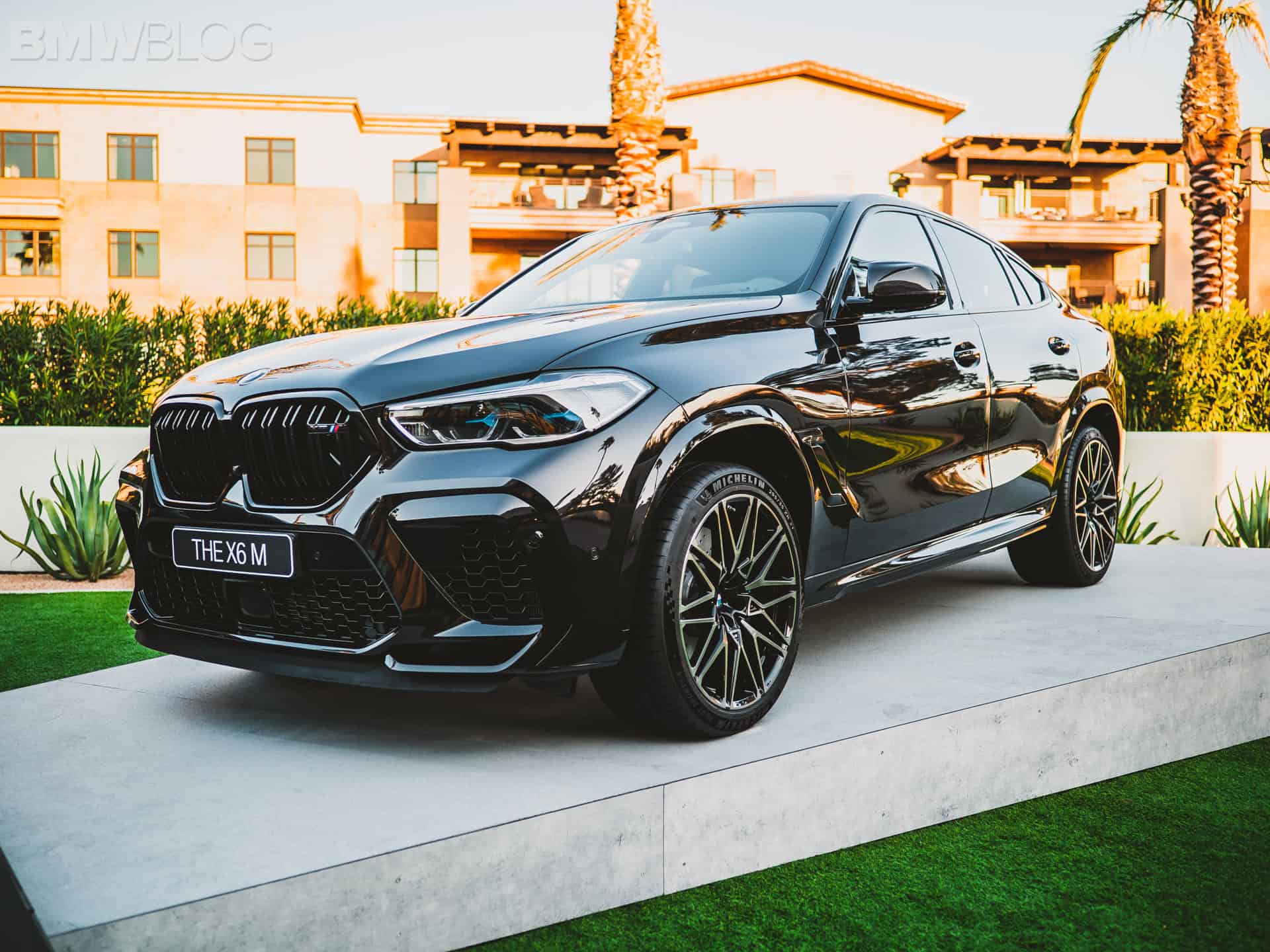 1920x1440 EXCLUSIVE: BMW X6 M Competition - Live Photo
