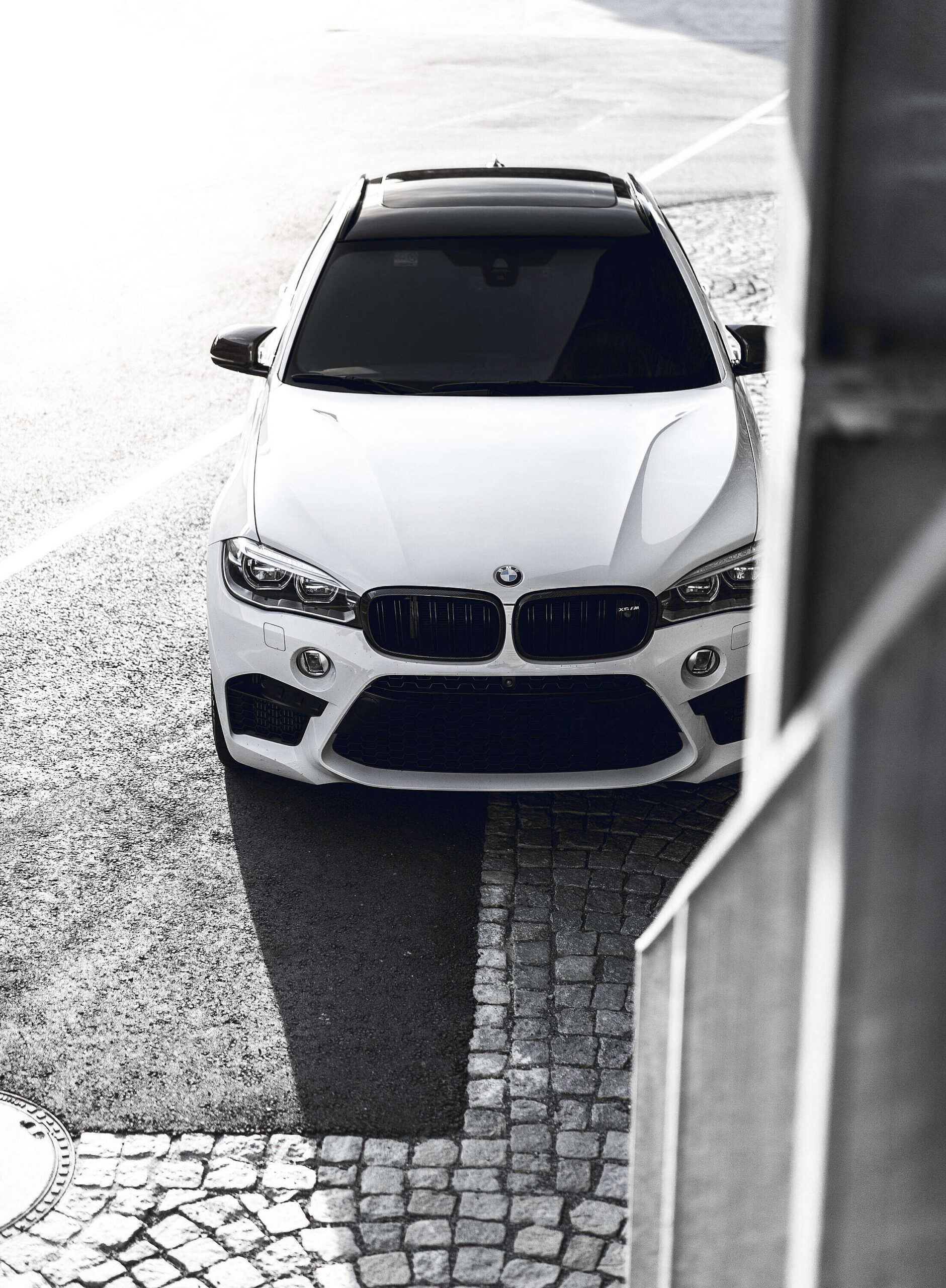 1881x2560 BMW X6 Wallpaper