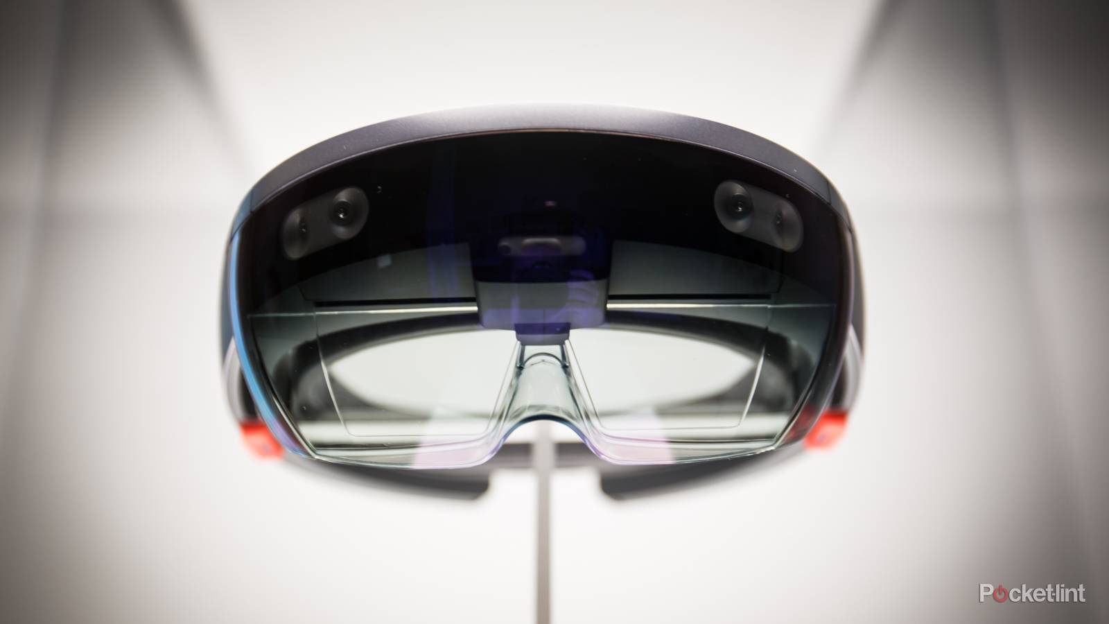 1600x900 This Is Microsoft HoloLens: Hands On With The Future Of Computing