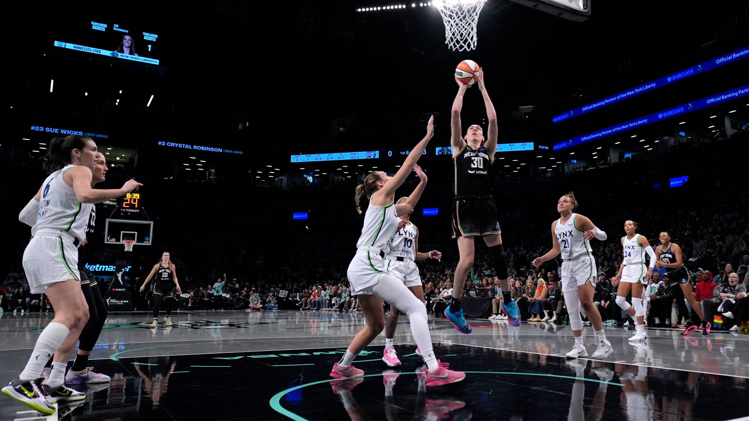 2560x1440 Minnesota Lynx win wild Game 1 of the WNBA Finals