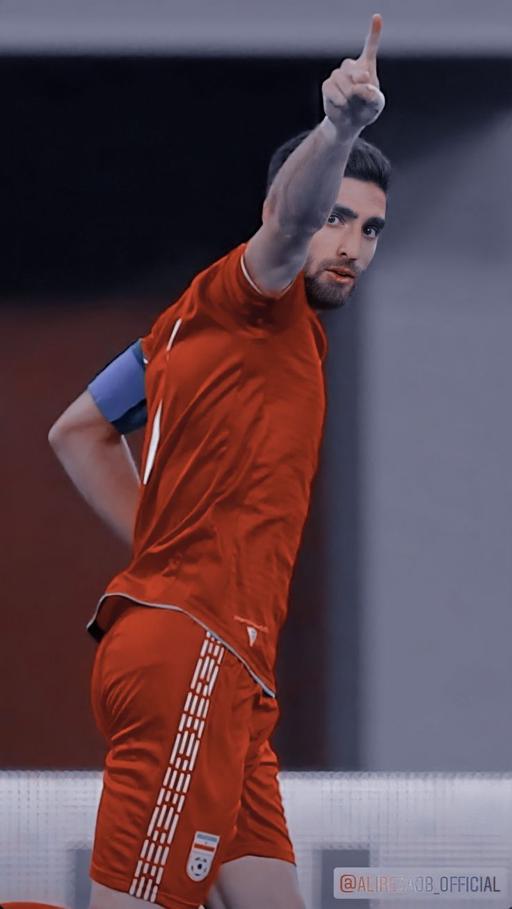 736x1306 Alireza Jahanbakhsh