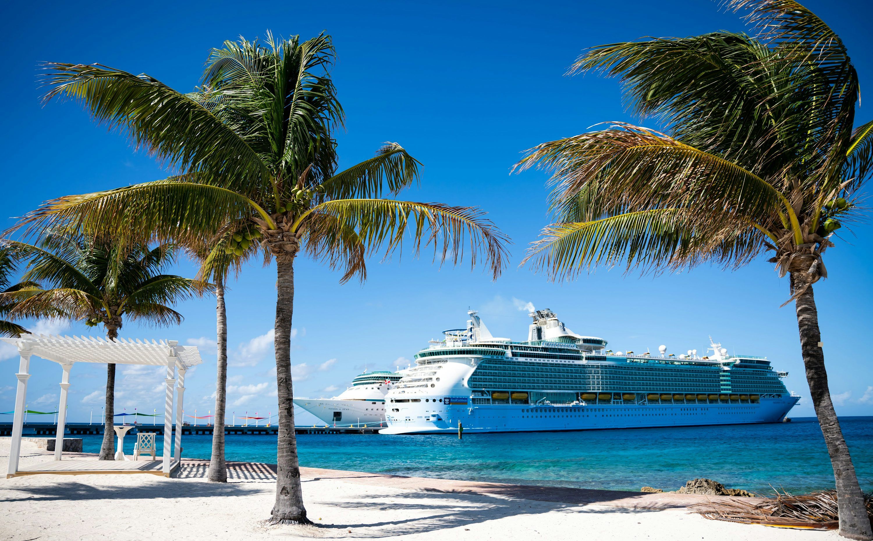3000x1860 Royal Caribbean Picture. Download Free Image