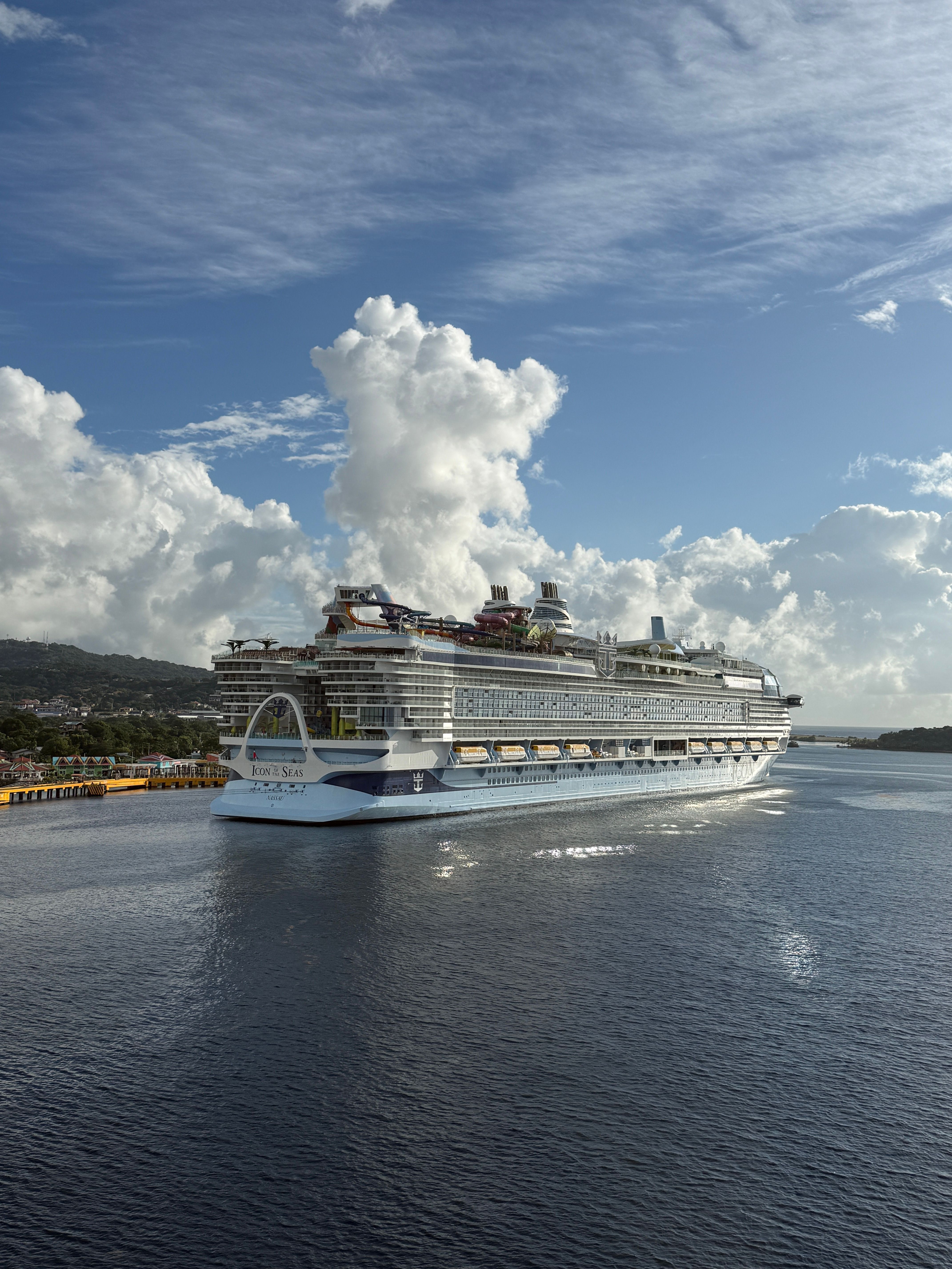 4284x5712 Royal Caribbean Ship Photo, Download The BEST Free Royal Caribbean Ship & HD Image