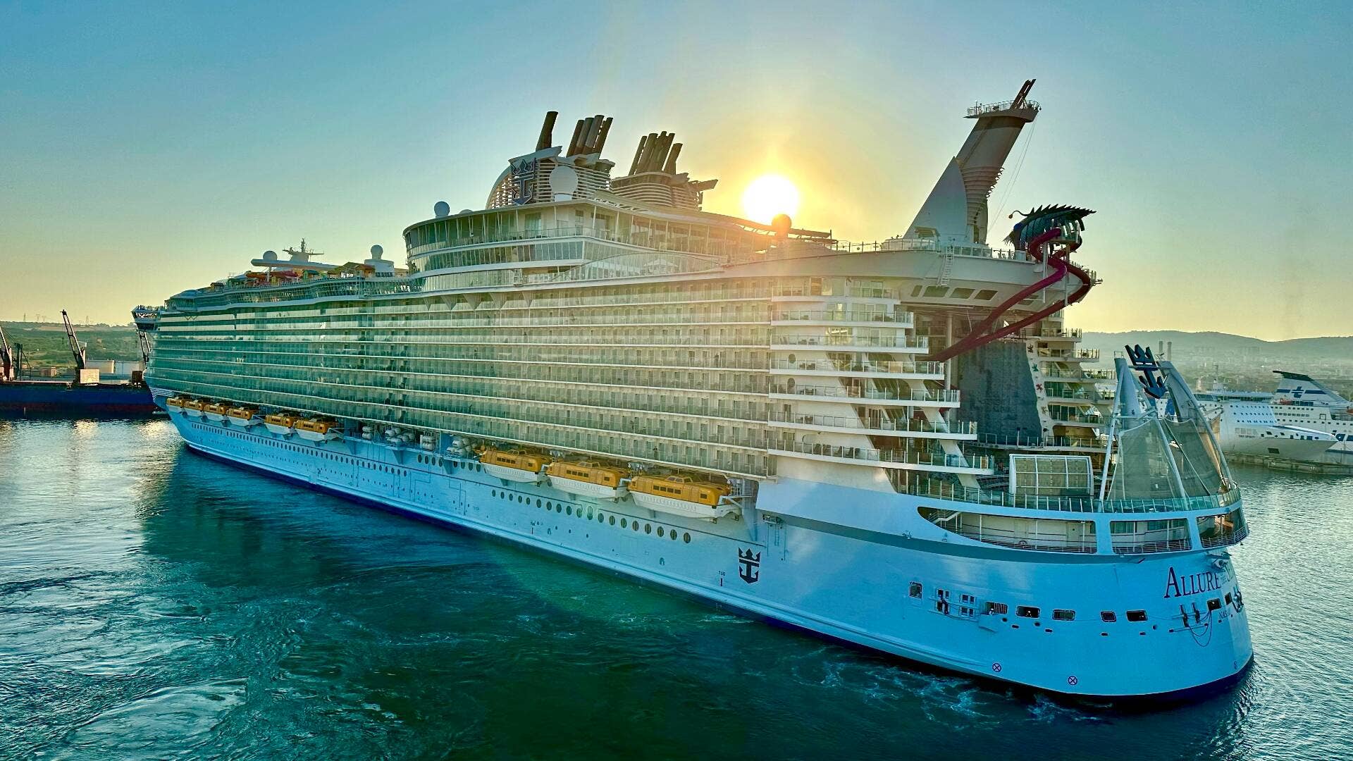 1920x1080 Royal Caribbean alters Allure of the Seas cruise over technical issue