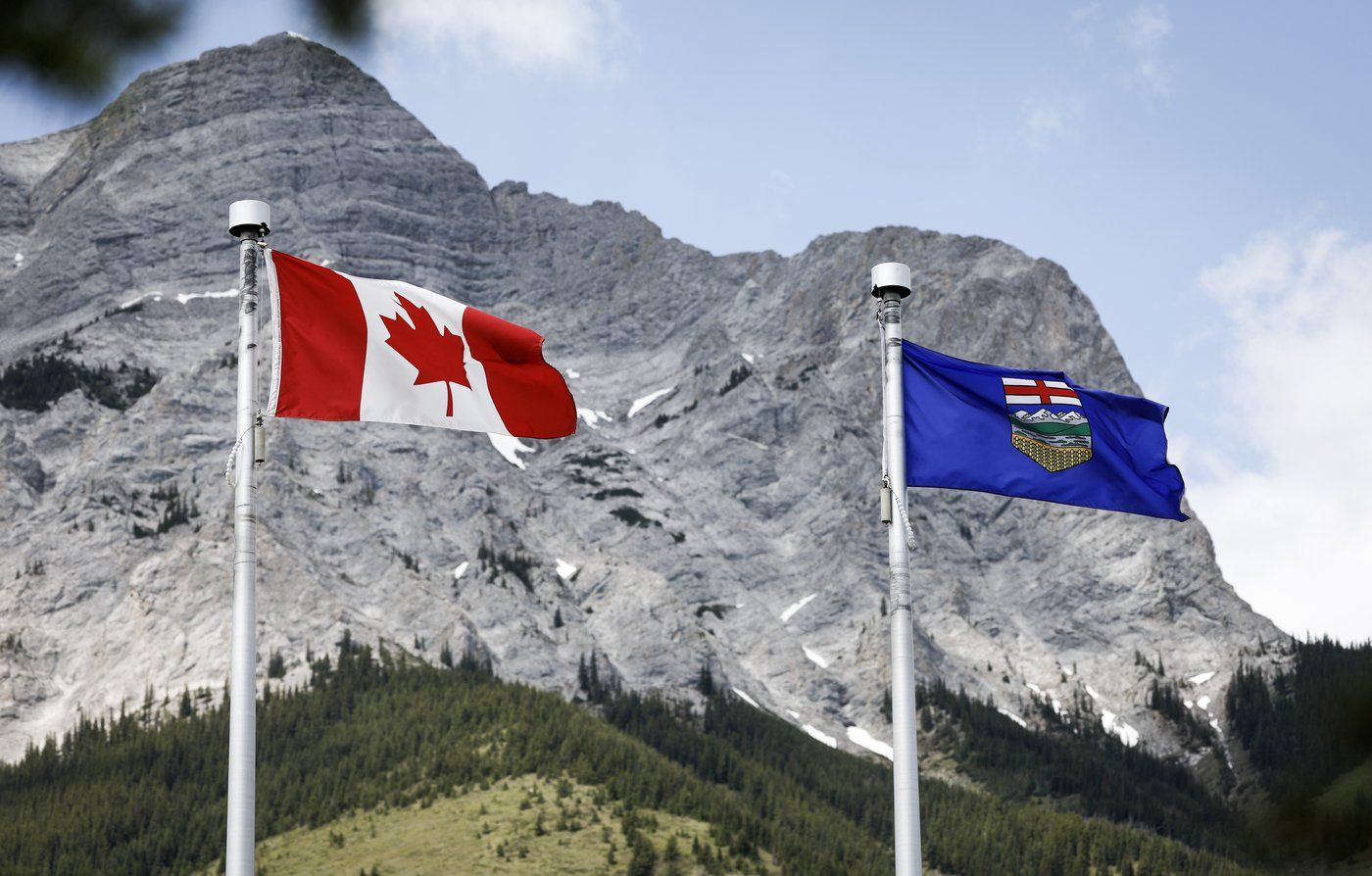 1400x894 Judge reserves decision on whether to strike review of Alberta separation question