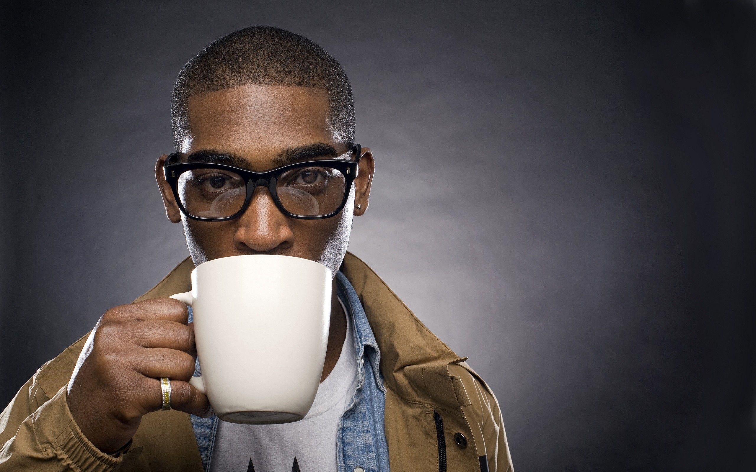 2560x1600 Tinie Tempah Phone Wallpaper: Free 4K & HD Downloads