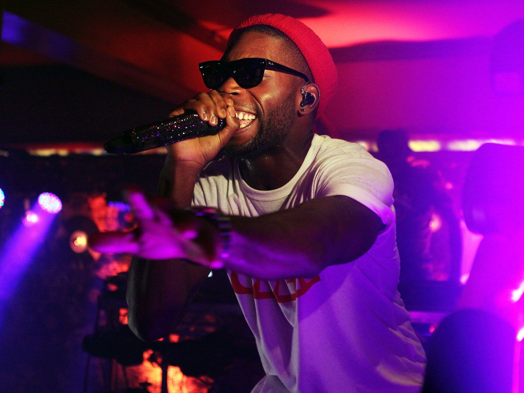 2048x1536 Tinie Tempah, Robin Thicke And Sean Paul Added To Wireless Festival 2014 Line Up