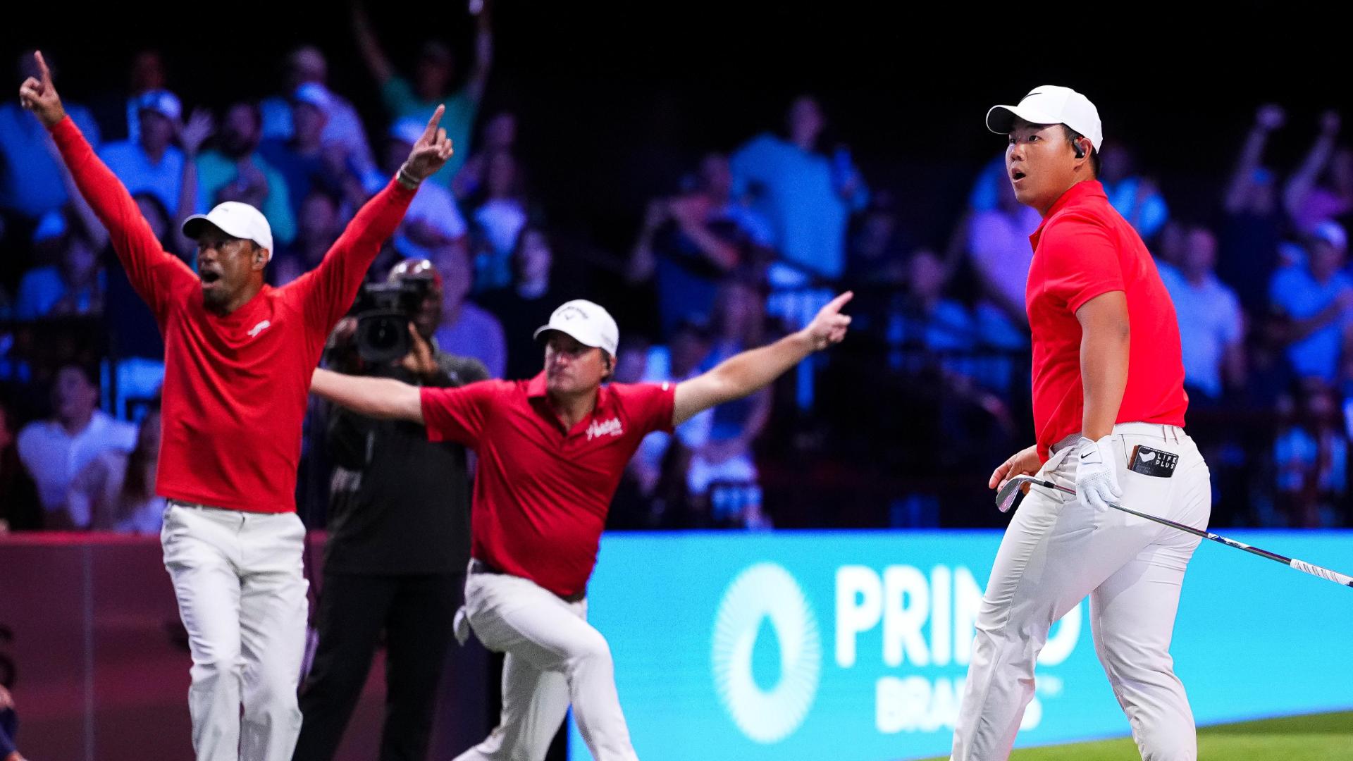 1920x1080 Tom Kim Celebrates With Tiger Woods After Hole In One