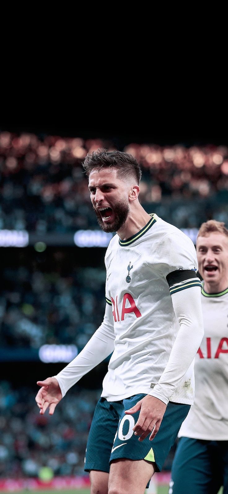 736x1593 Rodrigo Bentancur Vs Leicester City F.C