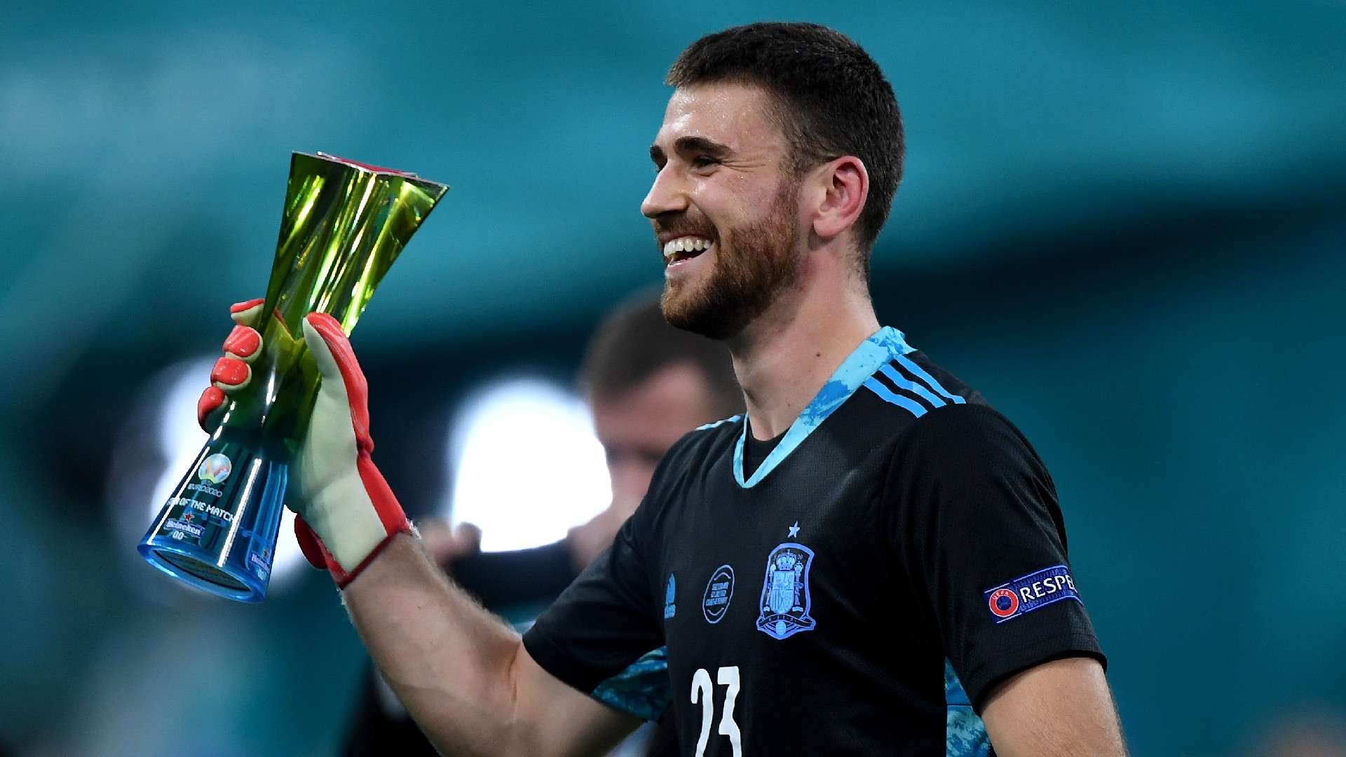 1920x1080 He's got big balls!' full of praise for Spain hero Unai Simon after shootout win