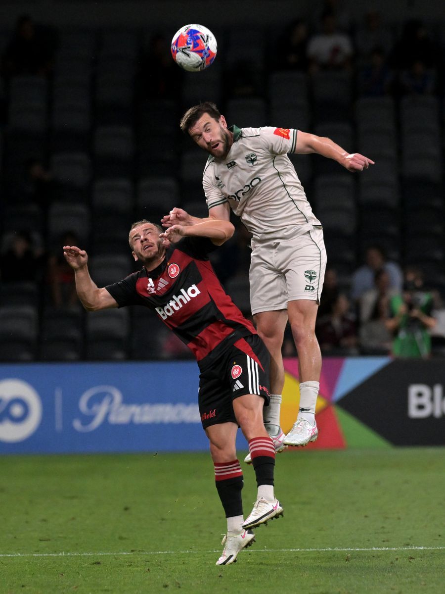 900x1200 Who Is Tim Payne? How A Little Known New Zealand Soccer Player Became An Internet Sensation