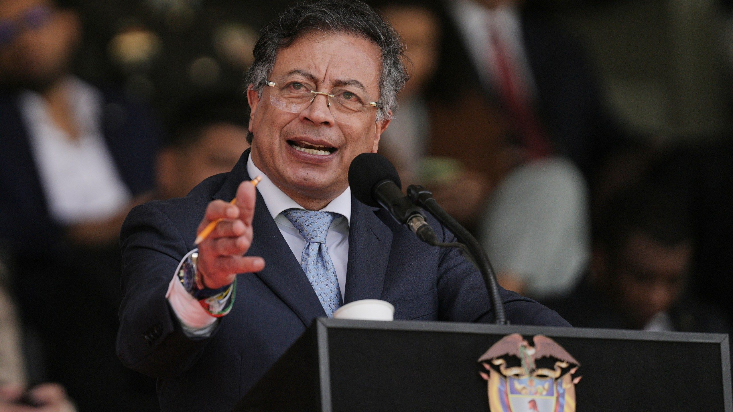2560x1440 US imposes sanctions on Colombia's president and family members over drug trade allegations. WRIC ABC 8News