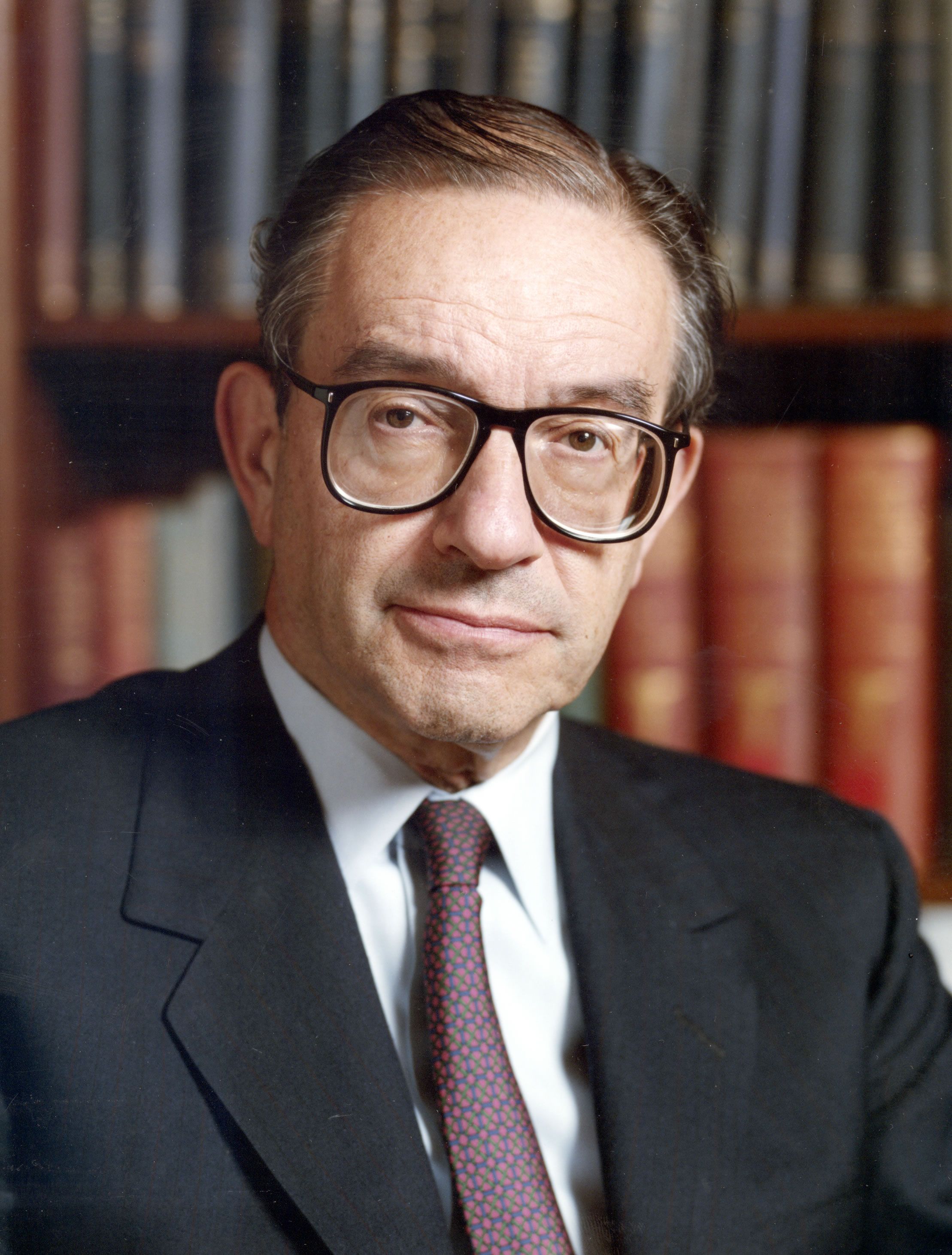 2218x2923 Alan Greenspan color photo