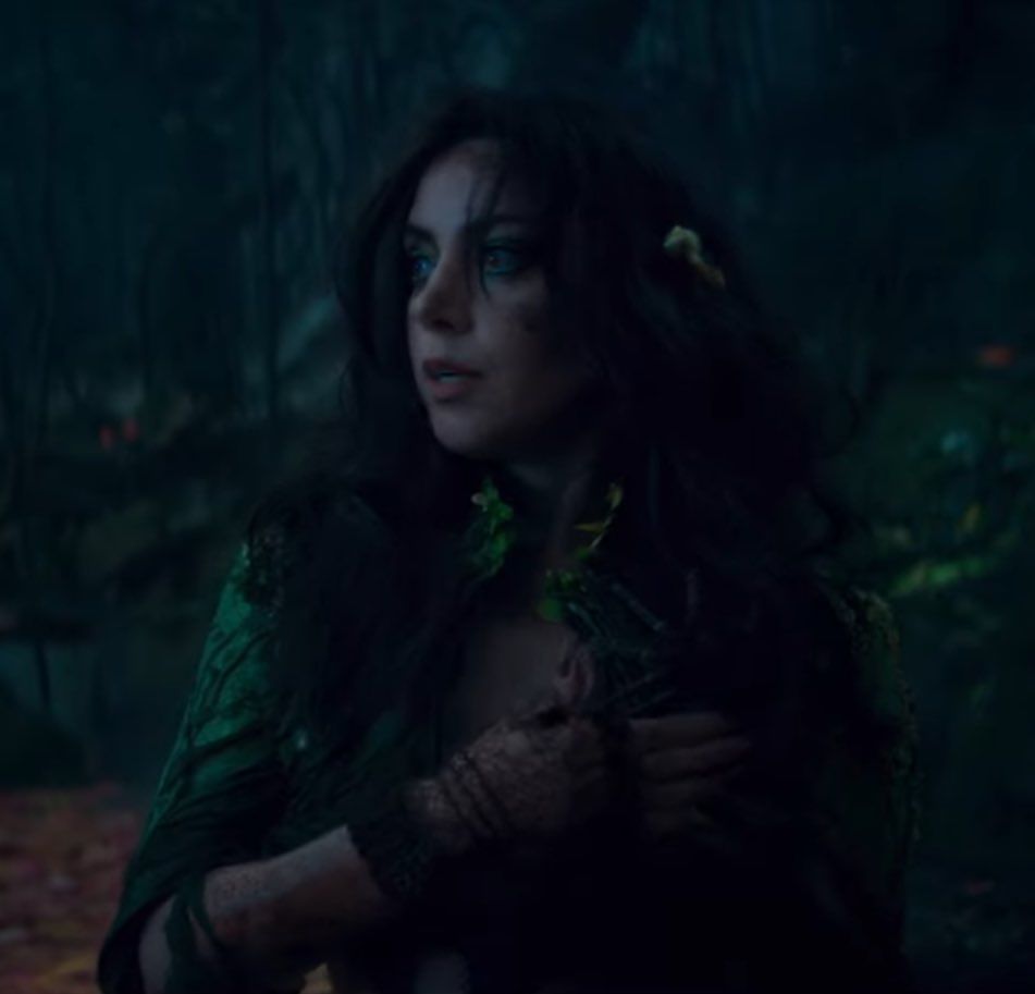 951x913 New look at Aubrey Plaza as Rio Vidal in the Disney+ 'AGATHA ALL ALONG' series