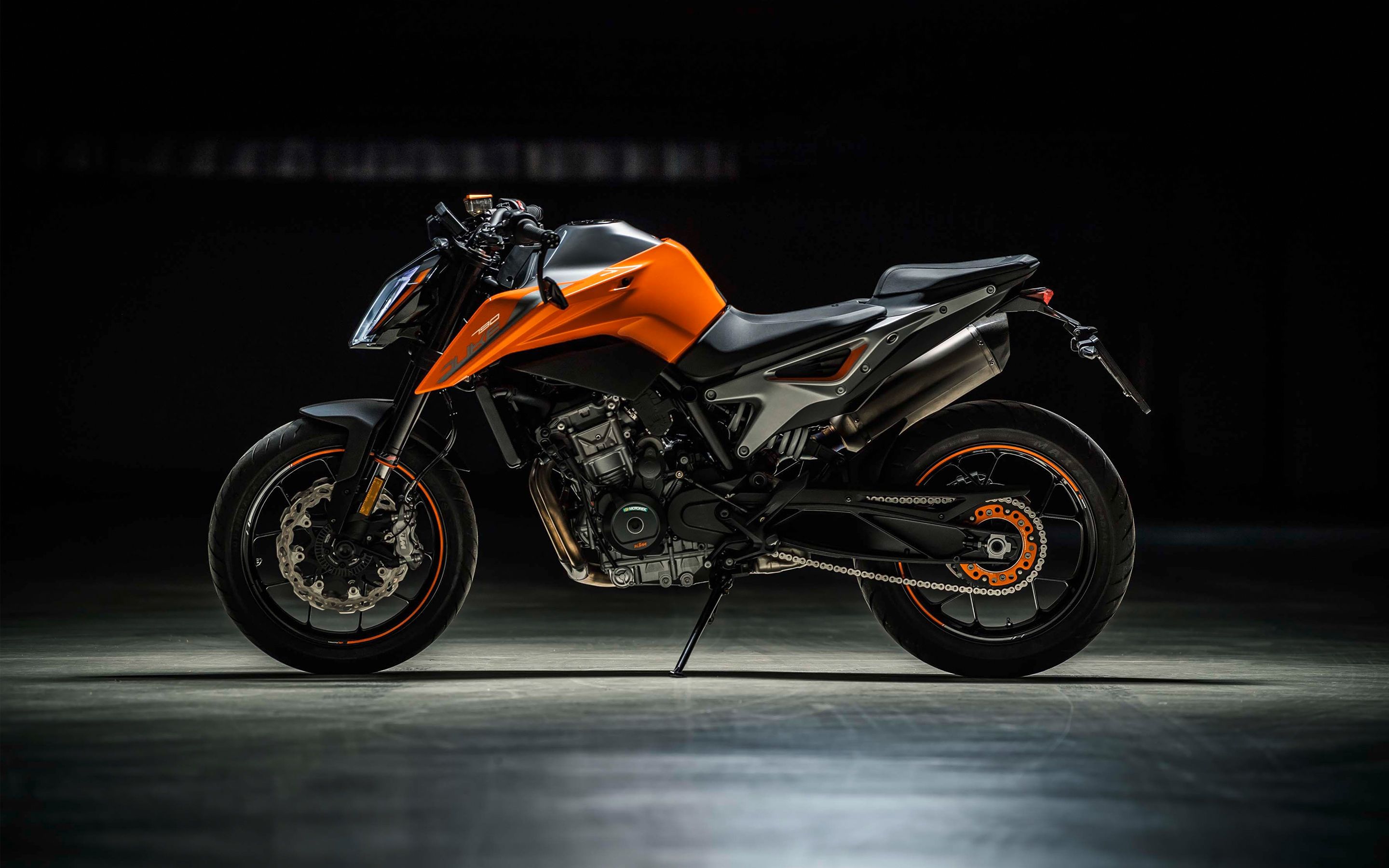 2880x1800 KTM 790 Duke 4K 2018 Wallpaper