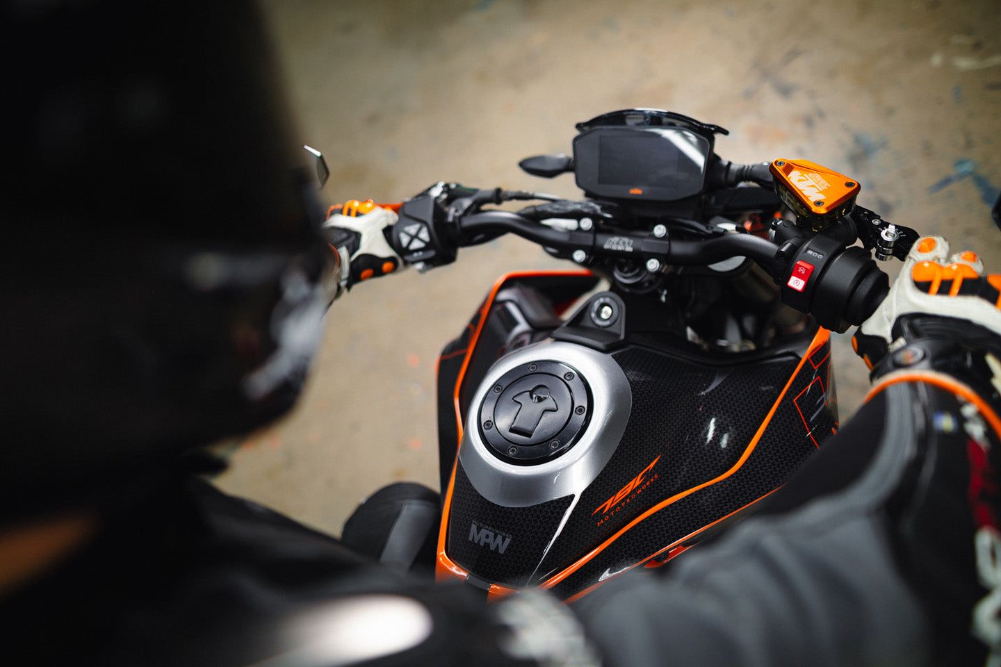 1440x960 KTM 790 890 Duke GRAPHICS - “Nyro” (Orange Black)
