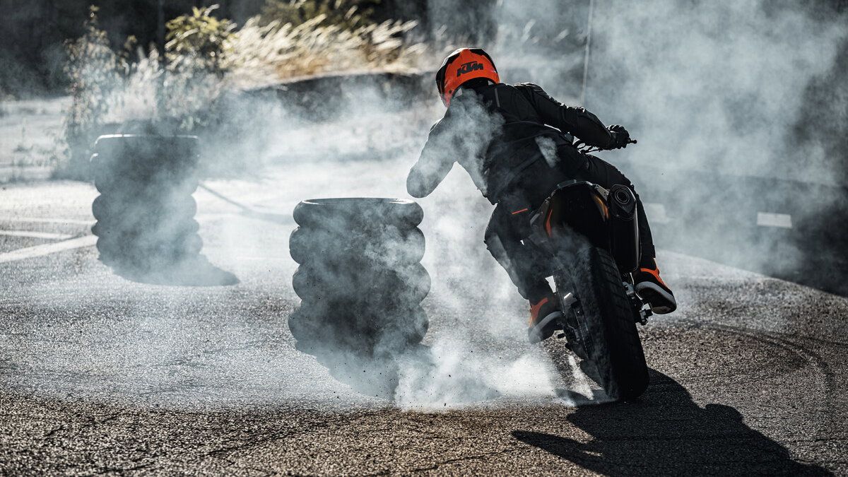1200x675 2025 KTM 790 Duke Launched