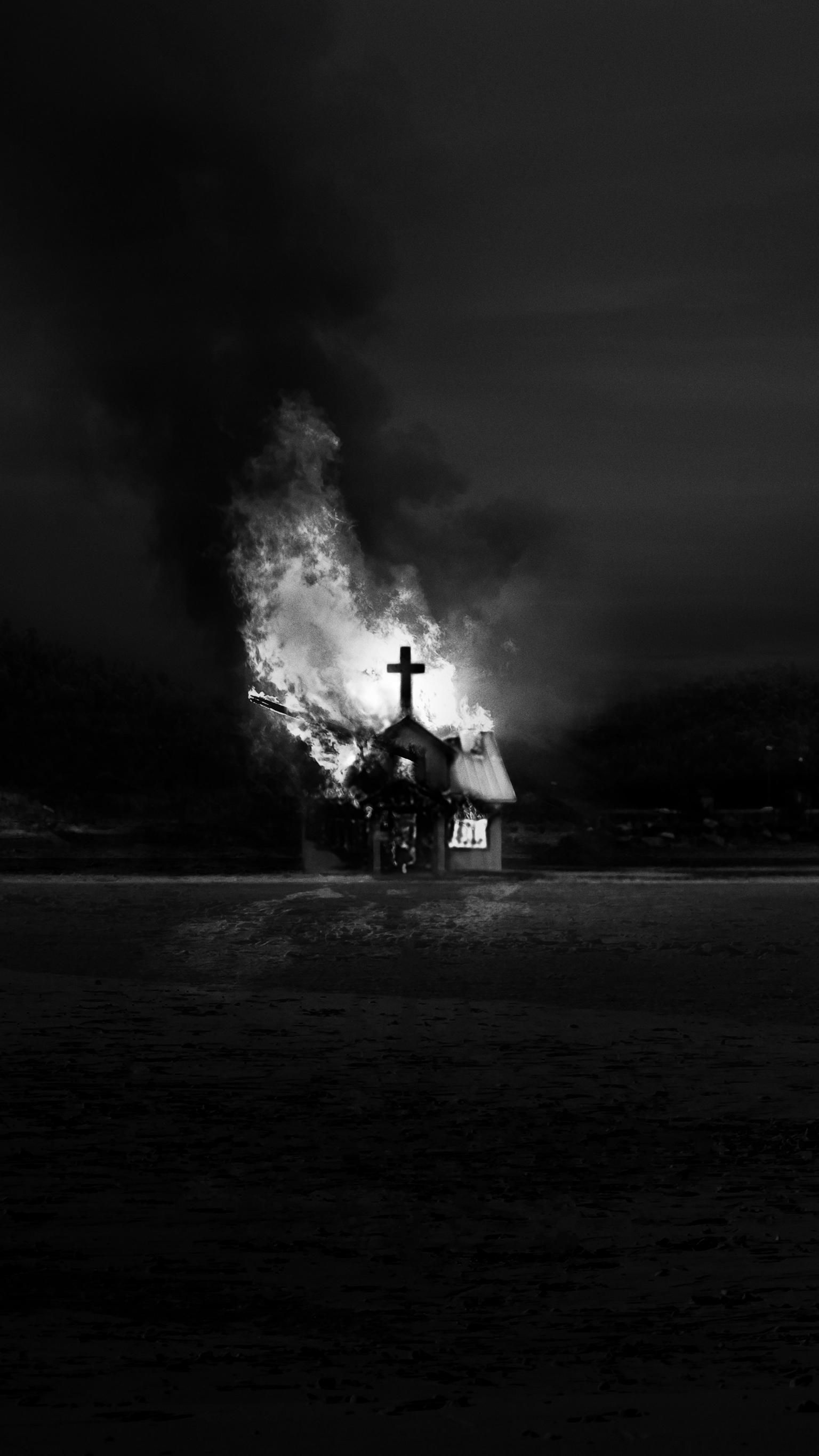 1536x2732 Dark Core Wallpaper
