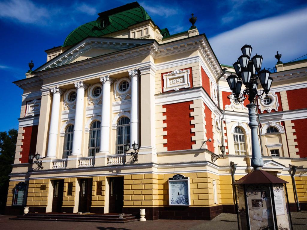 1024x768 Russia