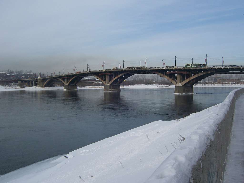 1024x768 Angara bridge in Irkutsk