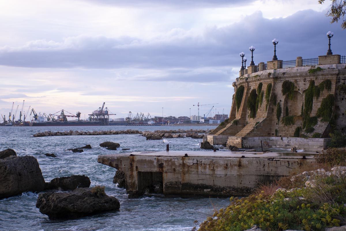 1200x800 Taranto: the city of the two seas