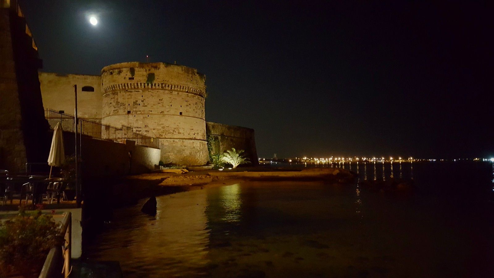 1600x900 Castello Aragonese (Taranto)