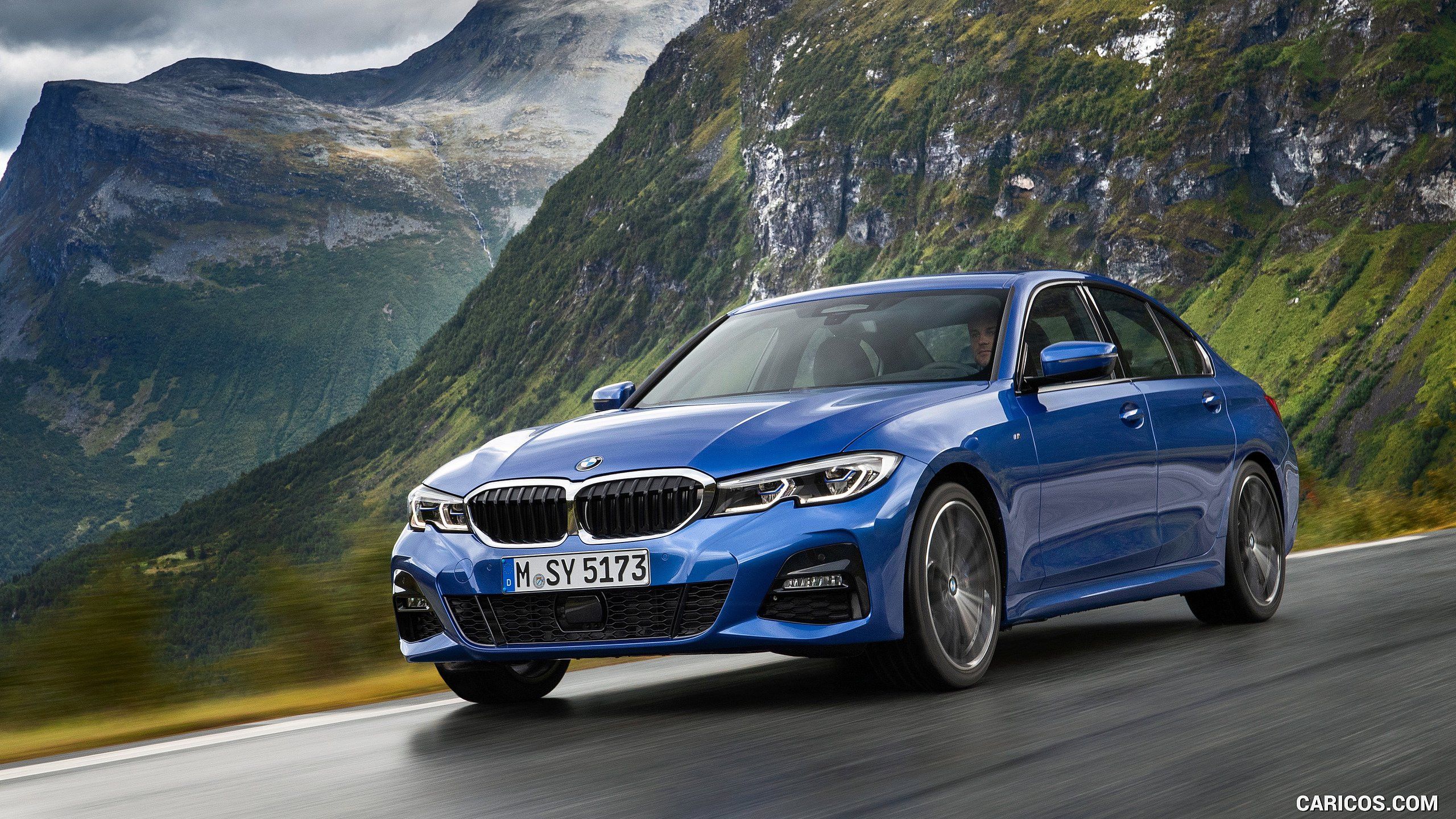 2560x1440 BMW 320 Wallpaper 2560x1440 69834