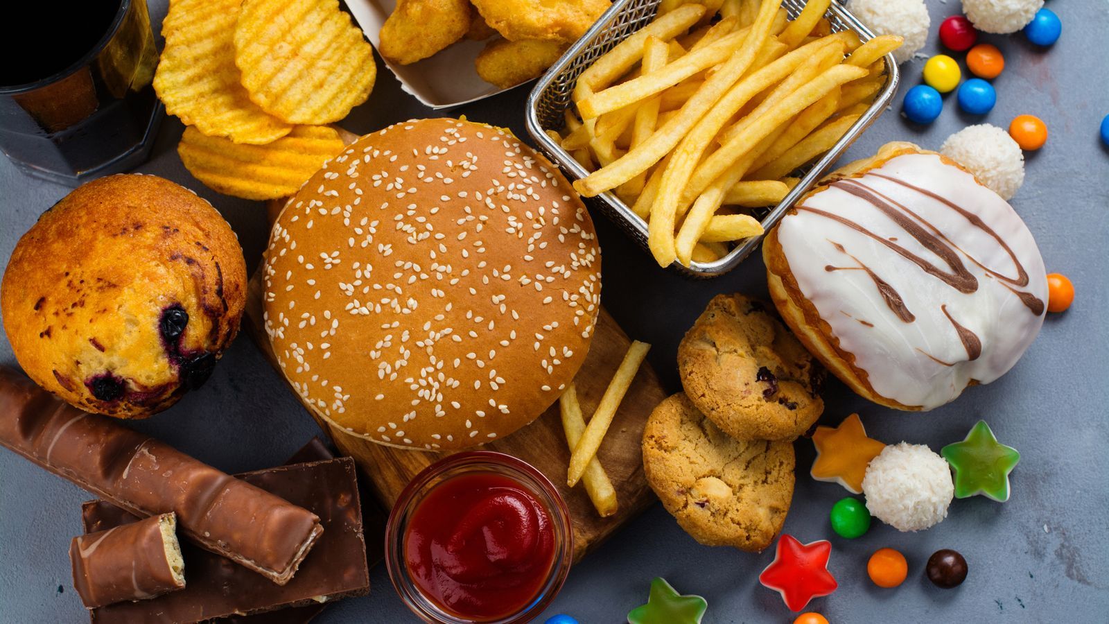 1600x900 Parents using junk food to make up for not being able to afford holidays and days out, research finds