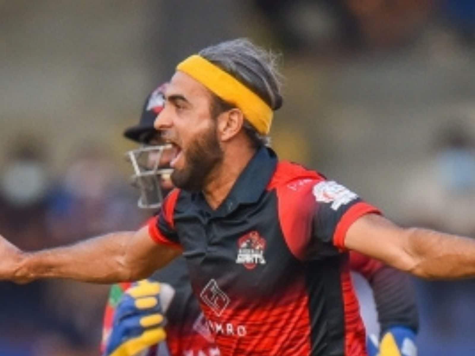 1600x1200 WATCH: Imran Tahir Hits 19 Ball 52 As World Giants Beat India Maharajas By Three Wickets