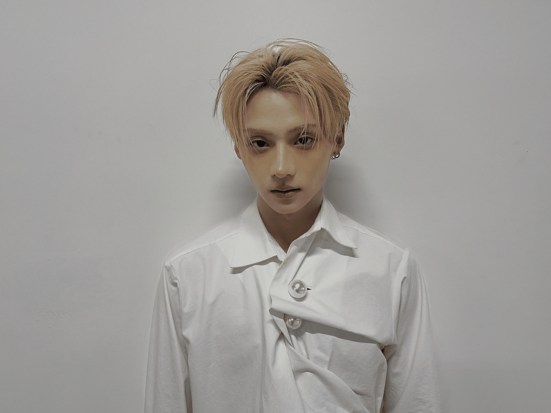 1920x1440 Is being cute not enough?. Lee Sangwon｜INU