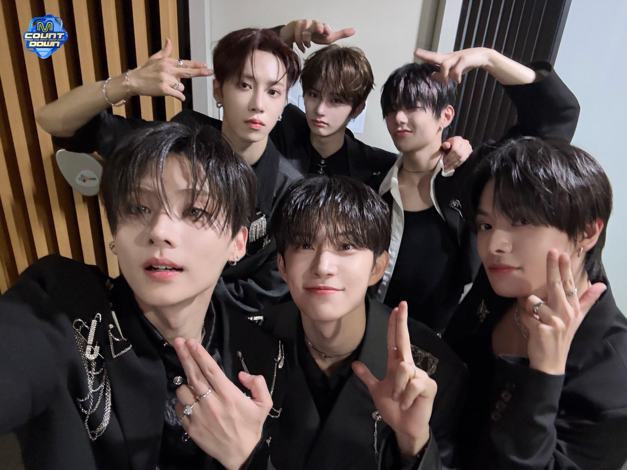 2048x1536 Mnet M Countdown Twitter Update With Love Is (Jun Leejeong, Kim Geonwoo, Lee Leo, Lee Sangwon, Zhang Jiahao, & Zhou Anxin)-Show Photo