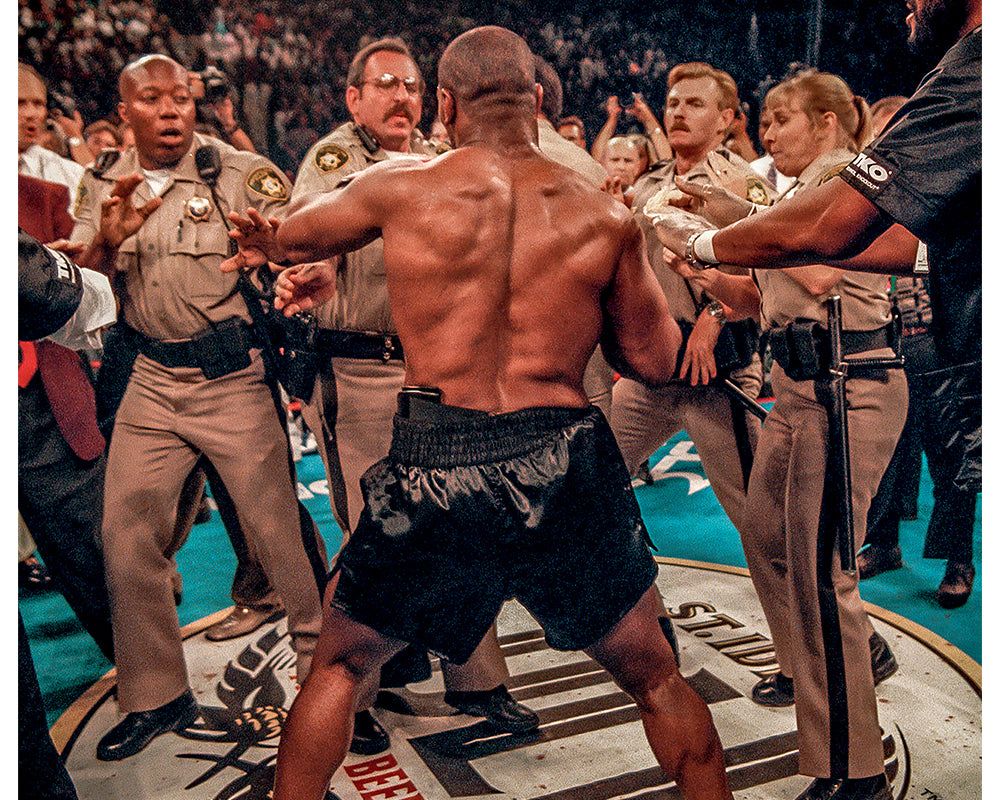 1000x800 Mike Tyson after the Holyfield vs. Tyson match, 1997