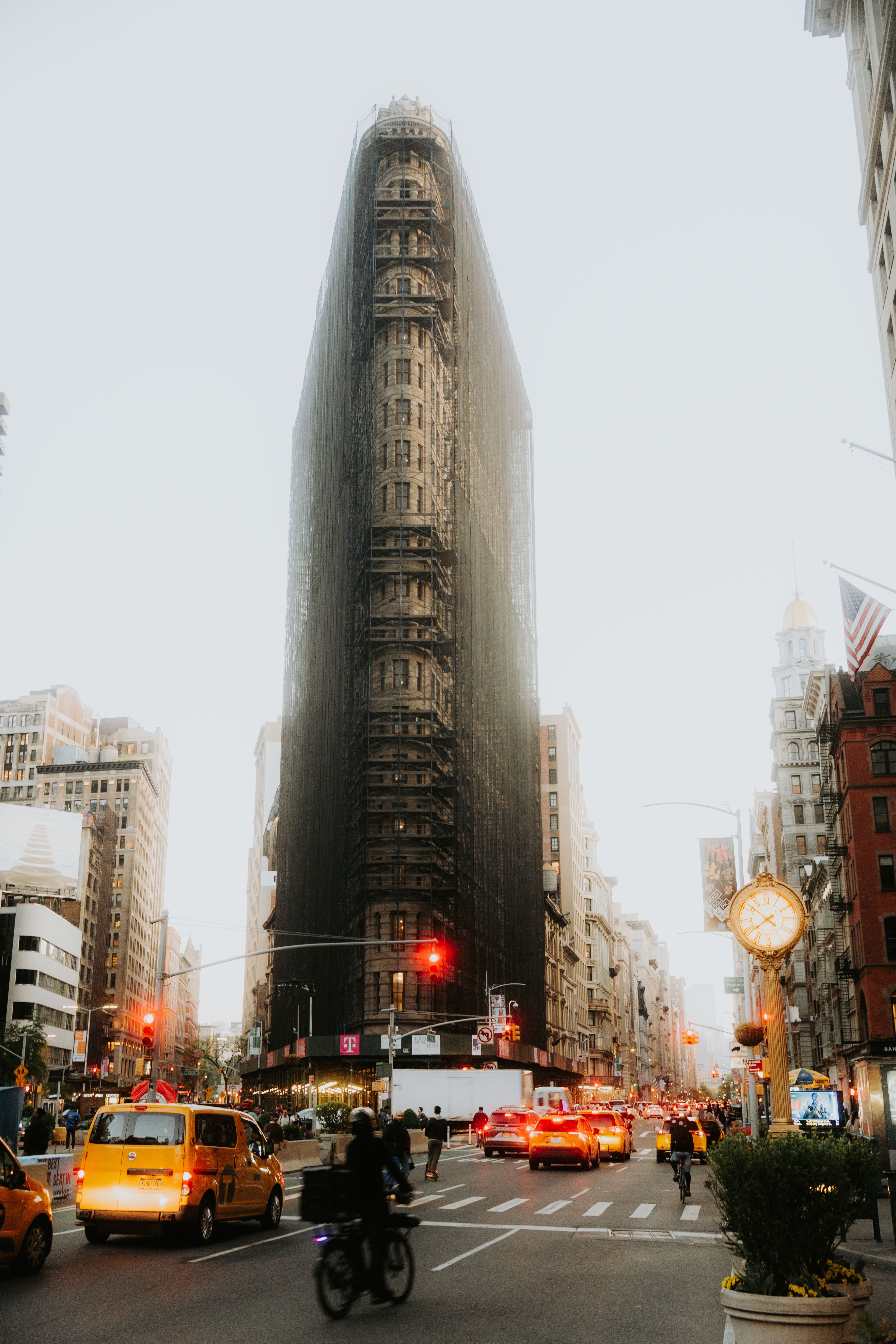 4537x6806 Photo of the Flatiron Building, New York City, USA · Free