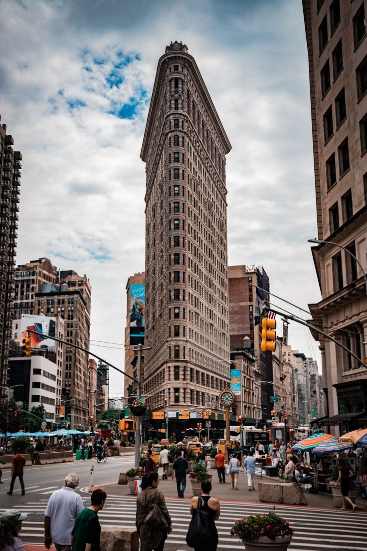 736x1104 Flatiron Building 1
