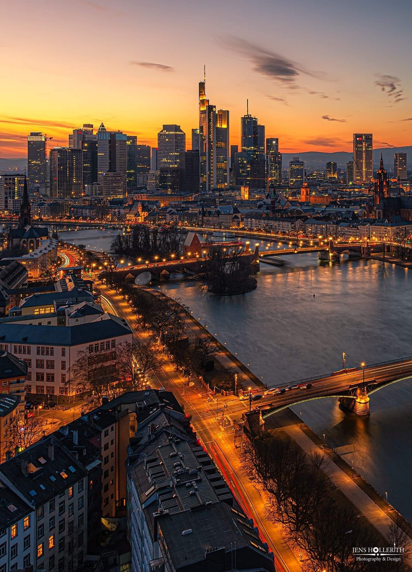1436x1991 Frankfurt Am Main Skyline