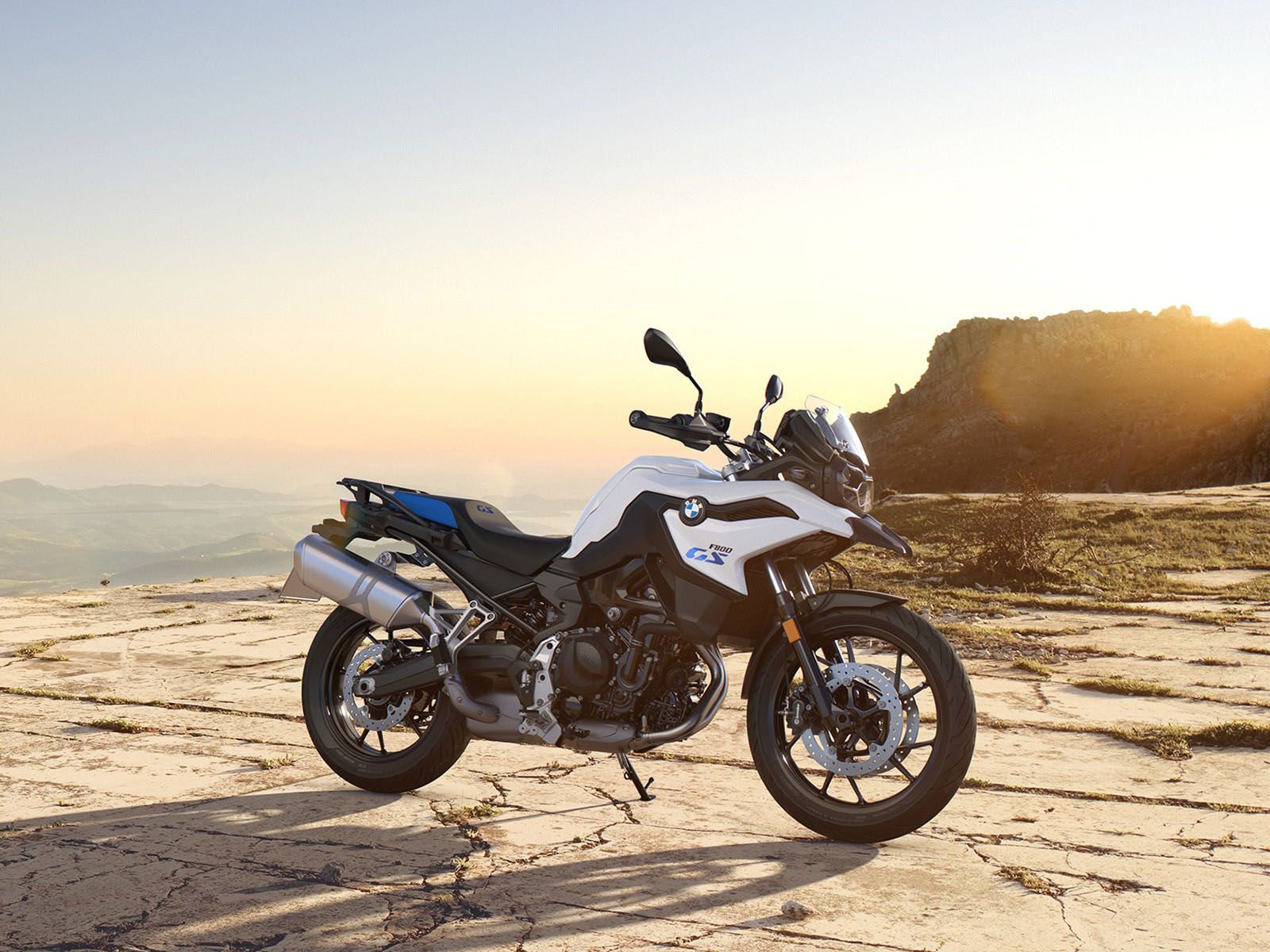 1600x1200 New 2026 BMW F 800 GS Light White. Motorcycles near Milwaukee