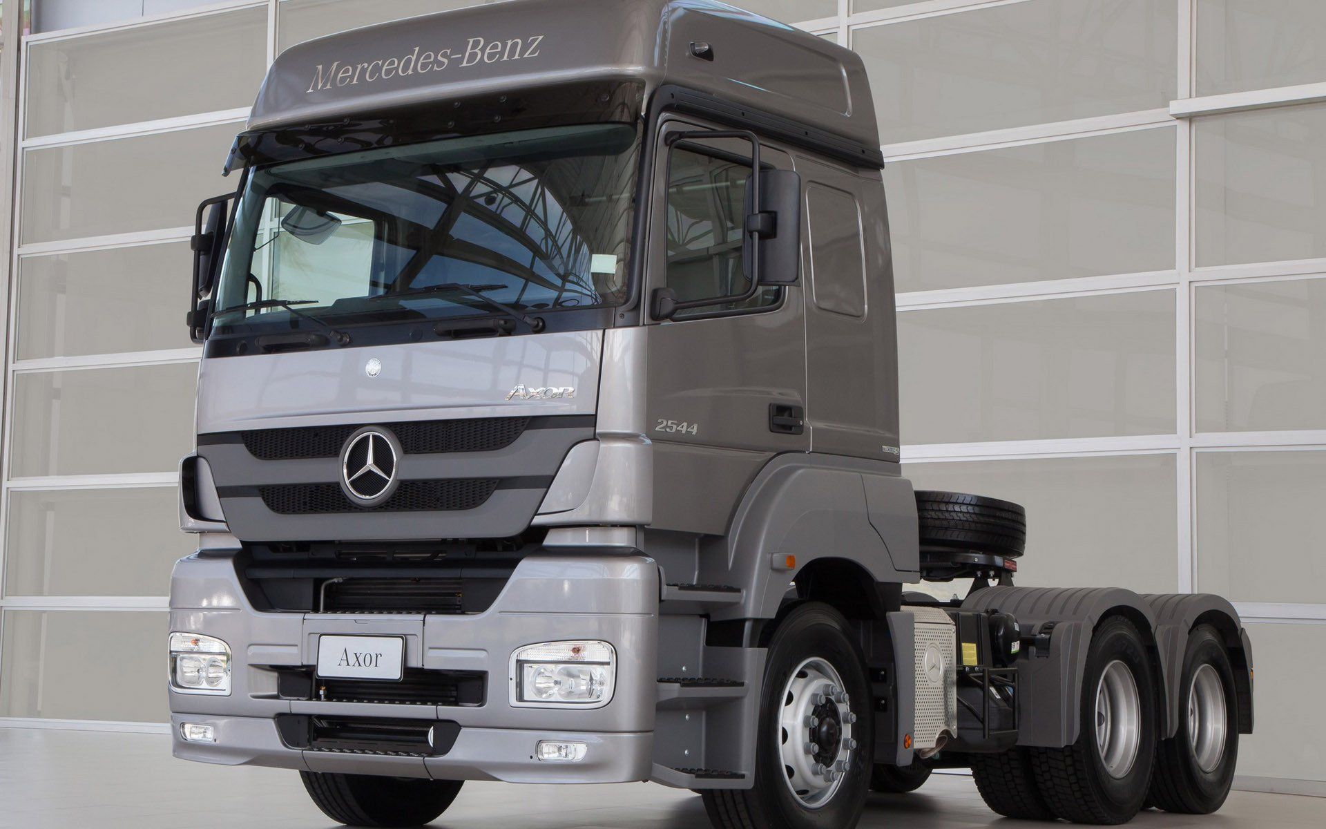 1920x1200 mercedes benz axor 2544 car HD wallpaper 1920x1200 10369 Wallpaper HD / Desktop and Mobile Background