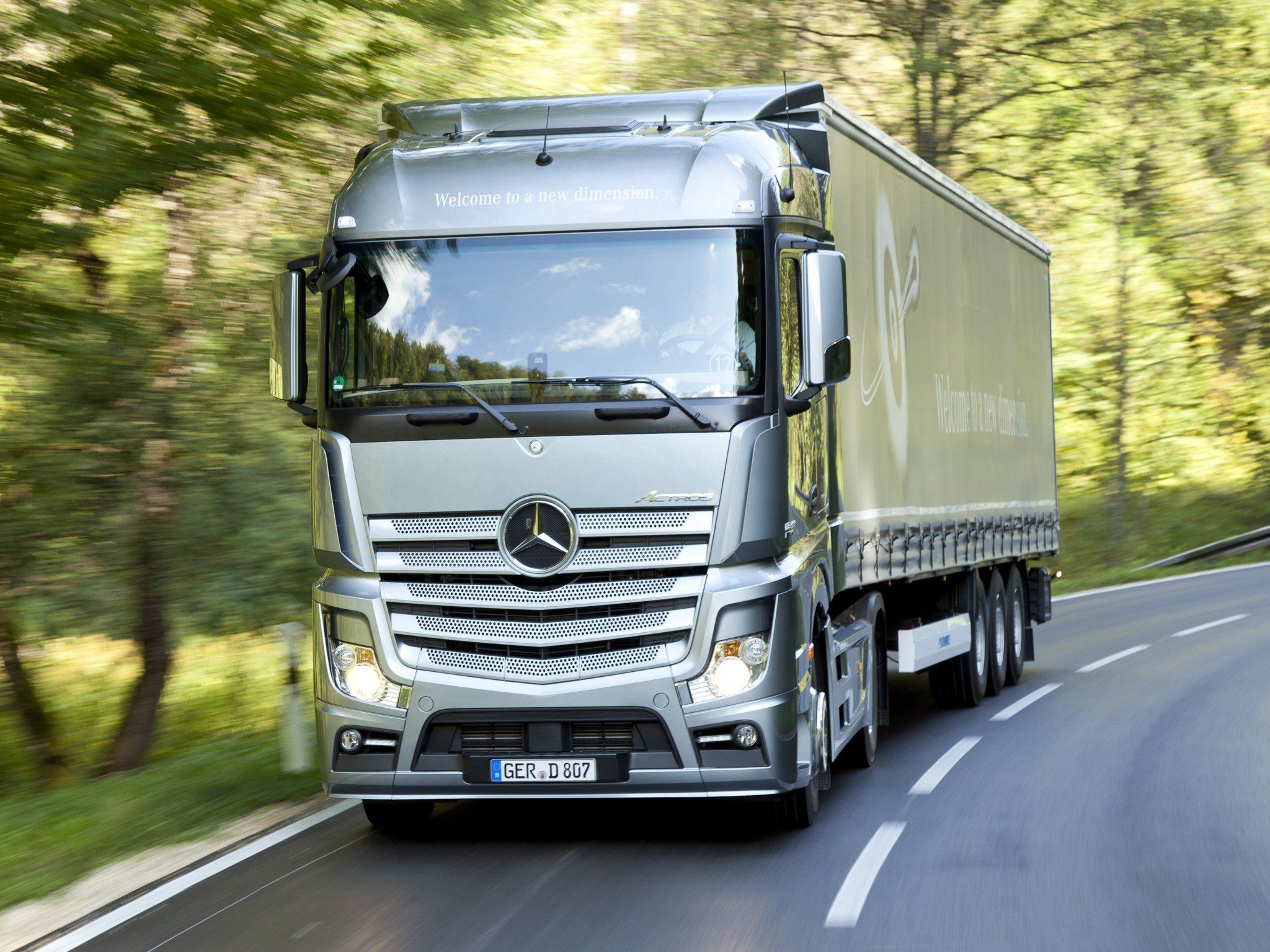 2048x1536 Mercedes, Benz, Actros, L s, Mp Semi, Tractor, Transport Wallpaper HD / Desktop and Mobile Background