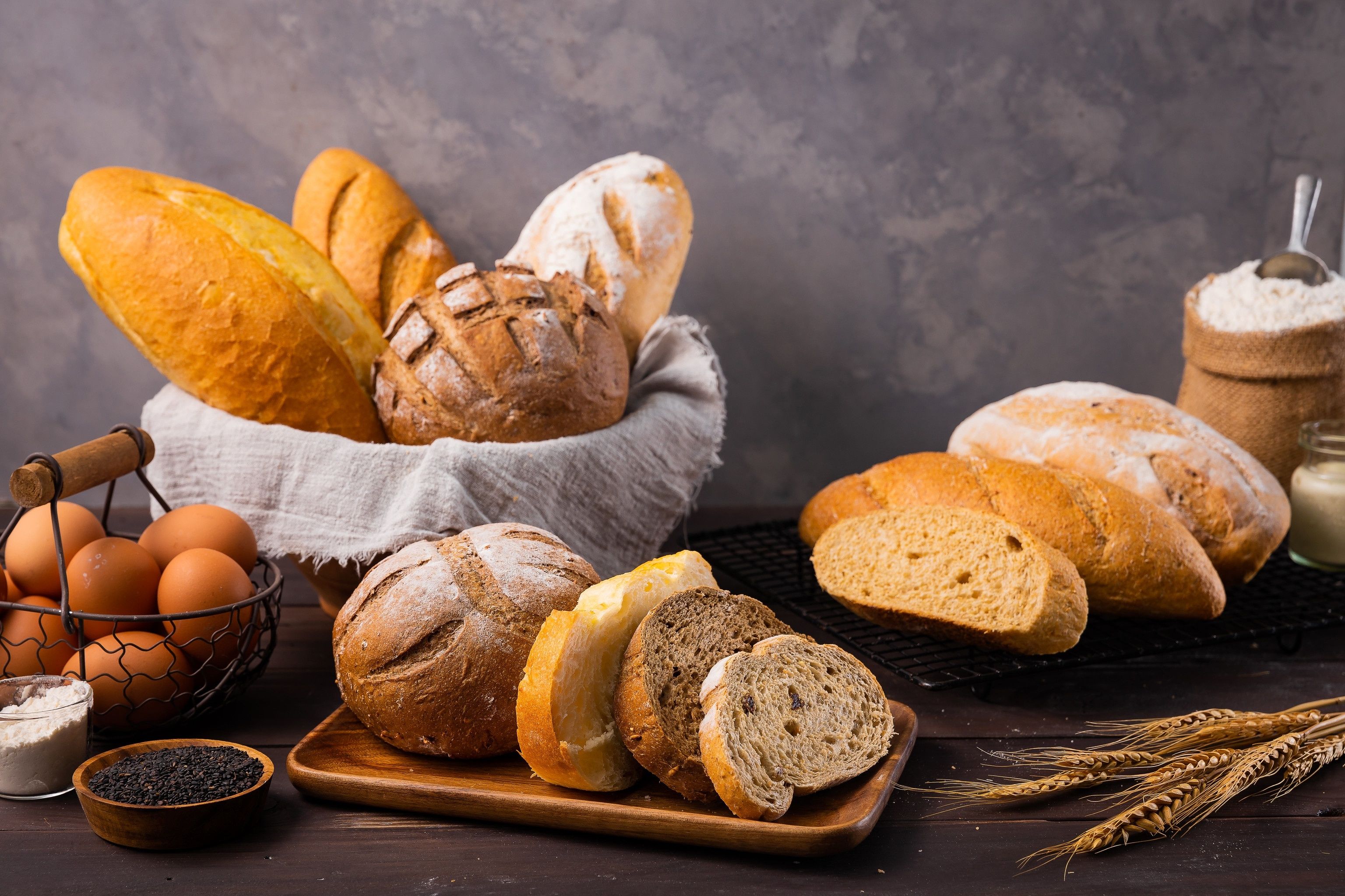 3072x2048 Bread Wallpaper