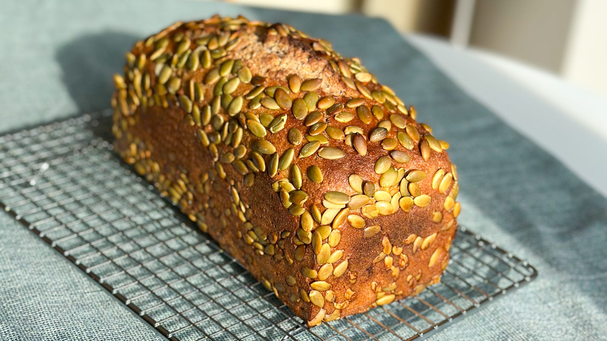 2048x1152 Honey Whole Wheat Bread Martin Sorge