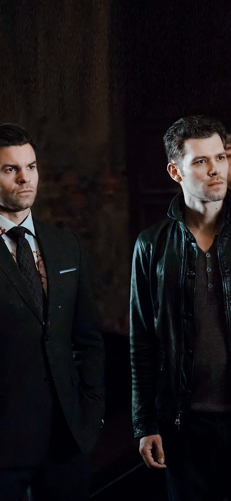 800x1734 HD klaus and elijah mikaelson wallpaper