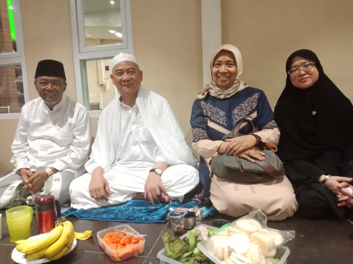 1152x864 Kunjungan Abuya Uci Turtusi, Tangerang, kakanda Nyai Hj. Umamah Dimyathi.alhadi.or.id