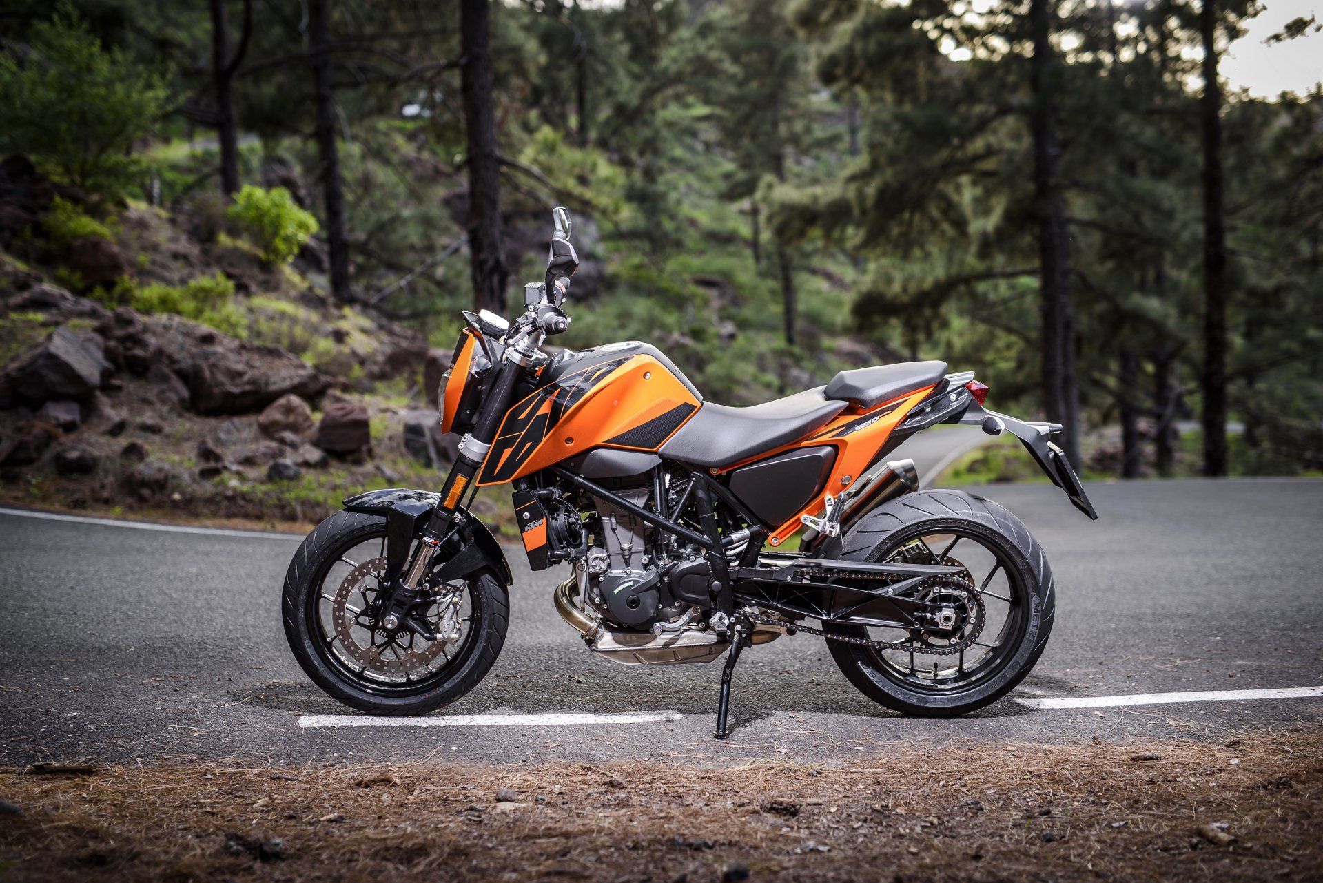 1920x1282 KTM 690