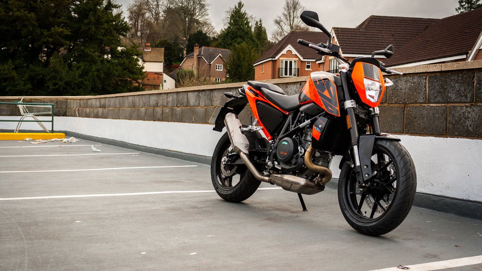 1600x900 Long Term Test: Introducing The KTM 690 Duke