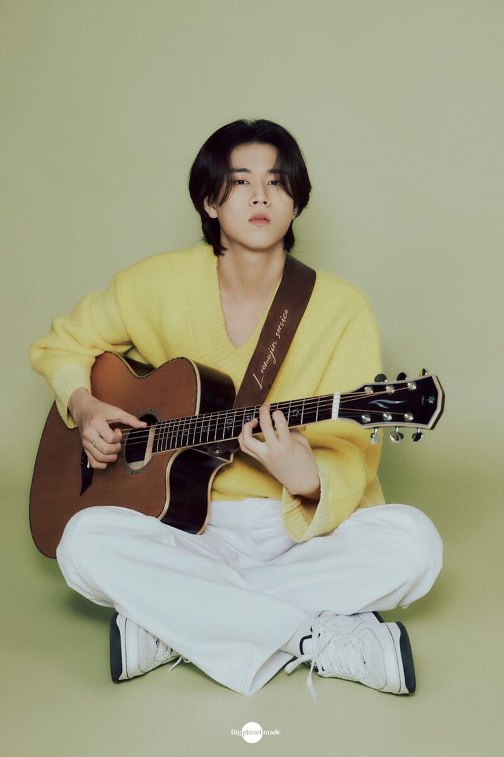 736x1104 LEE MUJIN BPM Profile Photo 2022
