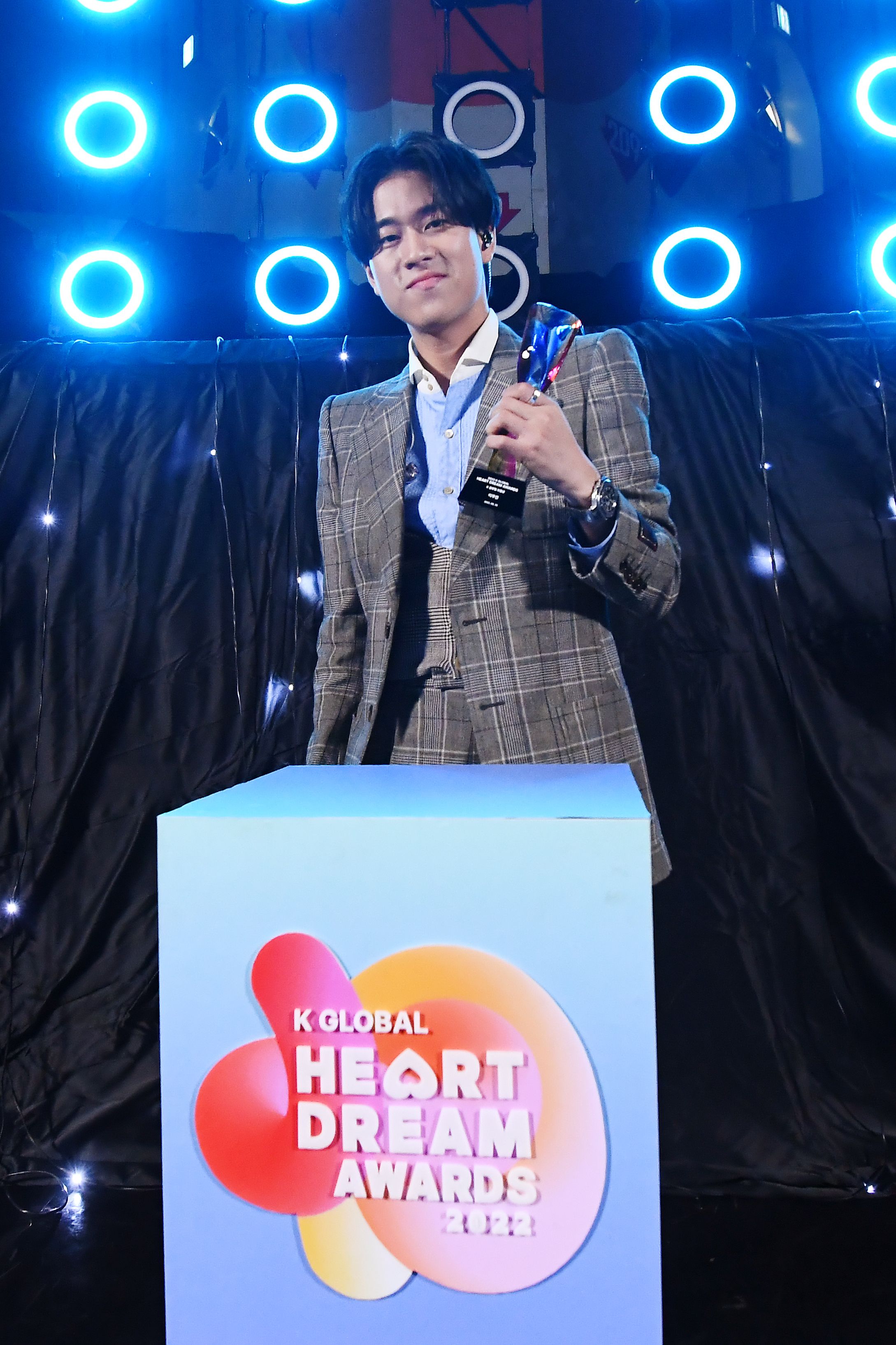 2178x3268 LEE MUJIN