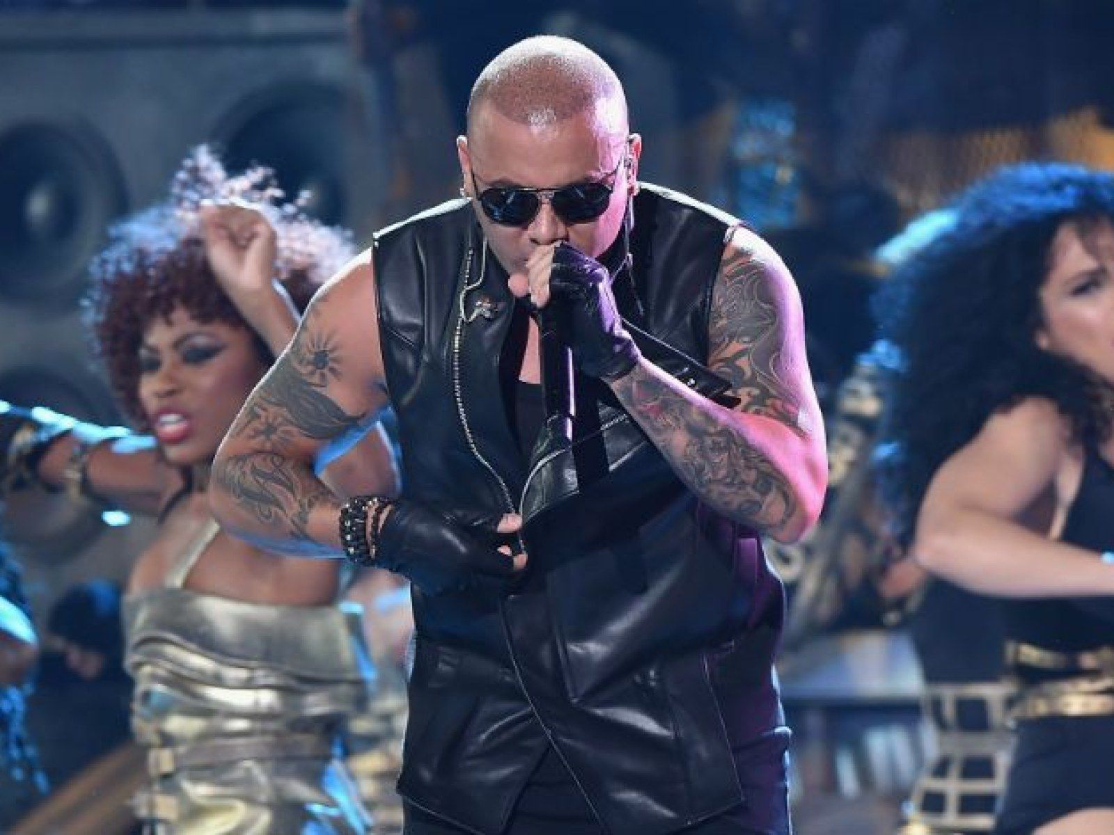 1600x1200 Wisin Kicks Off 'Takeover World Tour'; When, Where To Catch Urban Star Live In Concert [SCHEDULE]